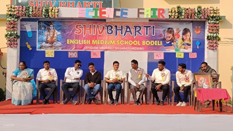 બોડેલીની શિવ ભારતી ઇંગ્લીશ મીડીયમ શાળામાં વિજ્ઞાન મેળો યોજાયો